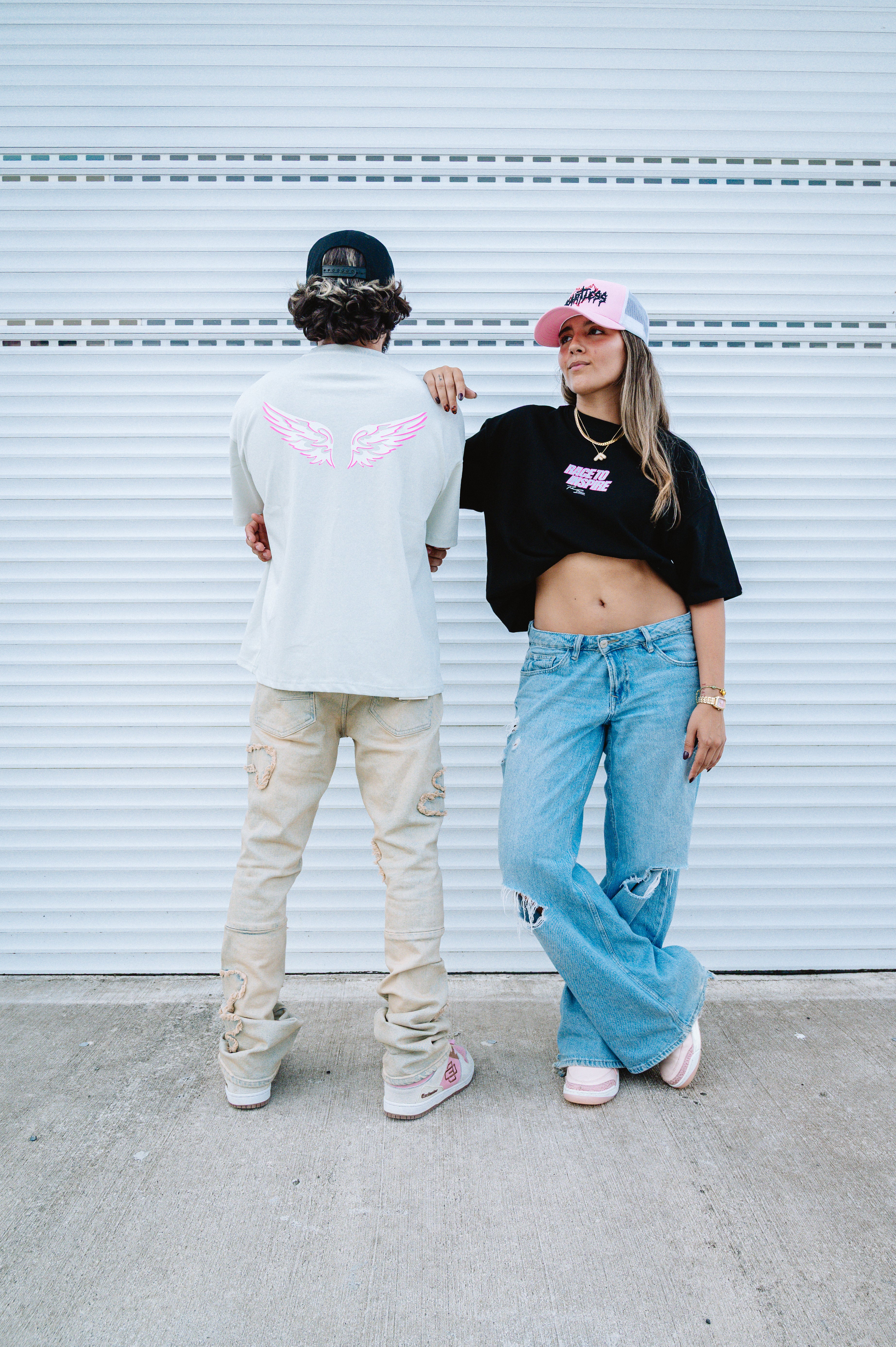 'RACE TO INSPIRE' GREY TEE